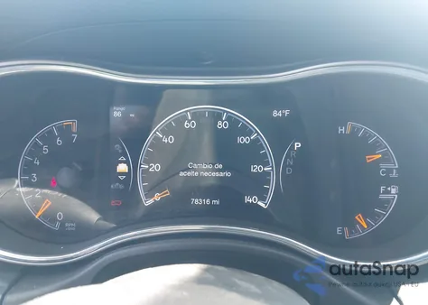 2018 Jeep Grand Cherokee Altitude 4X4 z USA, uszkodzony, nr VIN 1C4RJFAG4JC287894